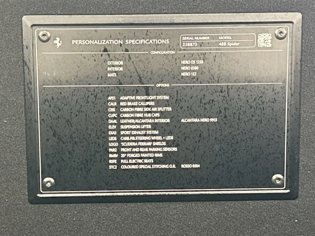 Used 2018 Nero Ferrari  image 31