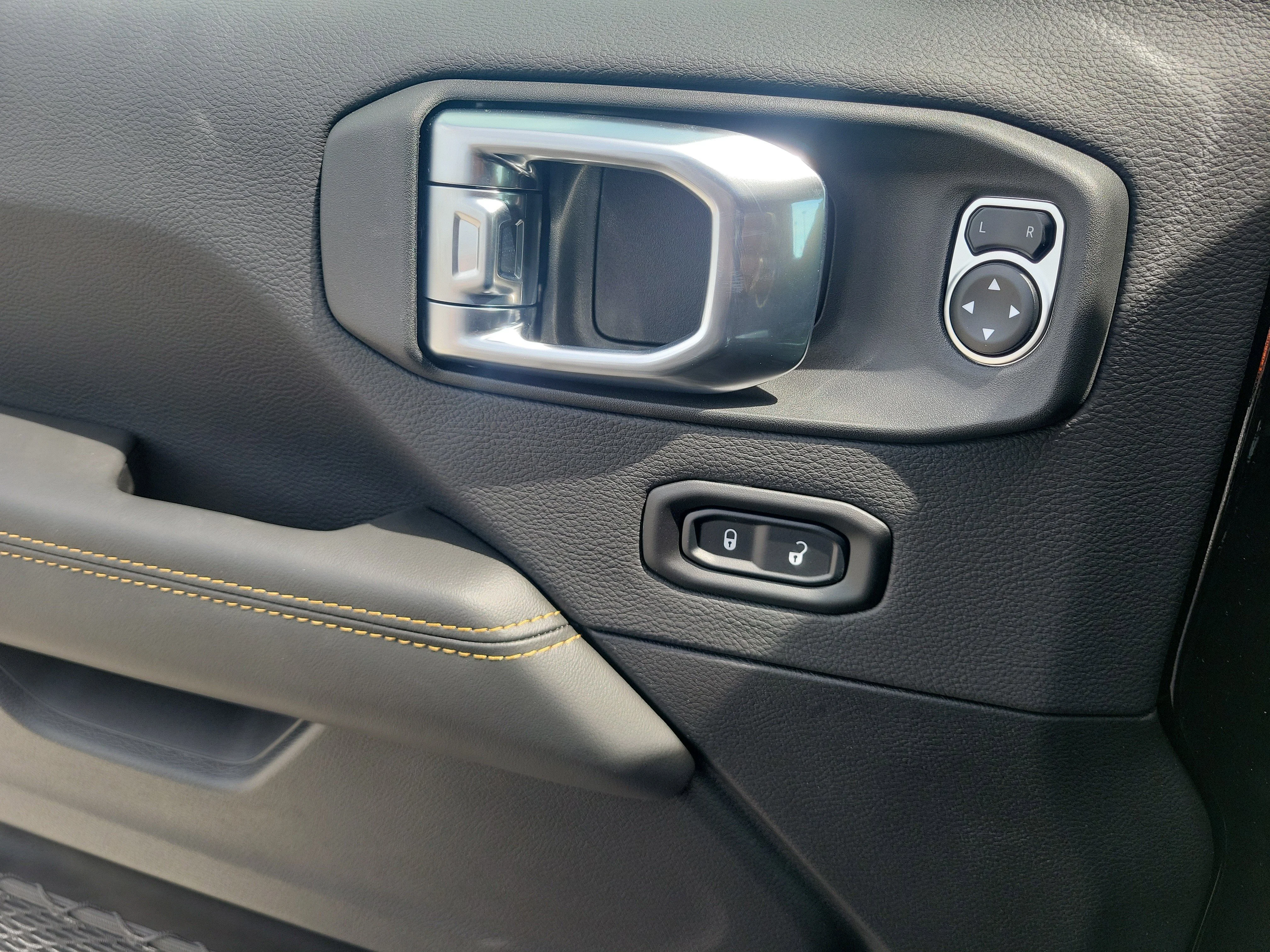 New 2026 Black Clearcoat Jeep Sahara image 14