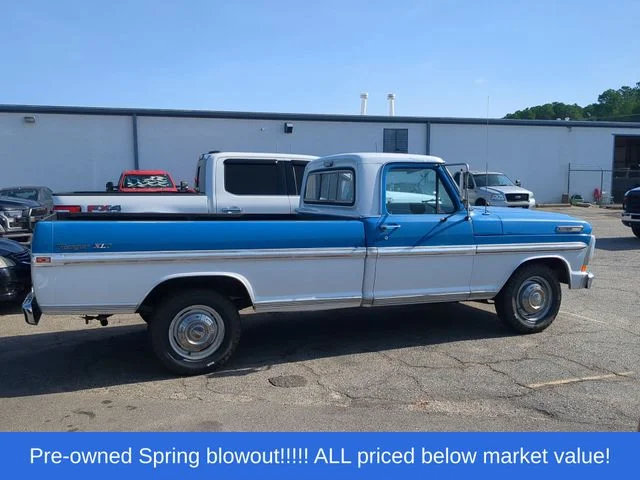 Used 1970 Blue Ford Ranger XLT image 4