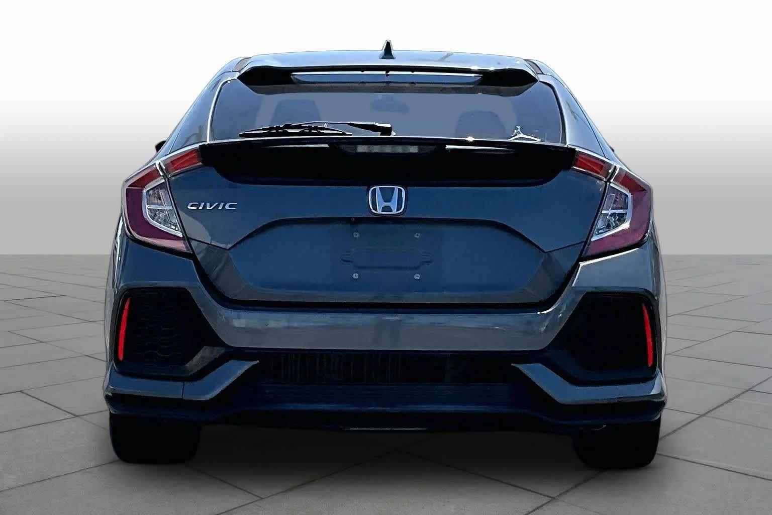 Used 2017 Polished Metal Metallic Honda EX image 4