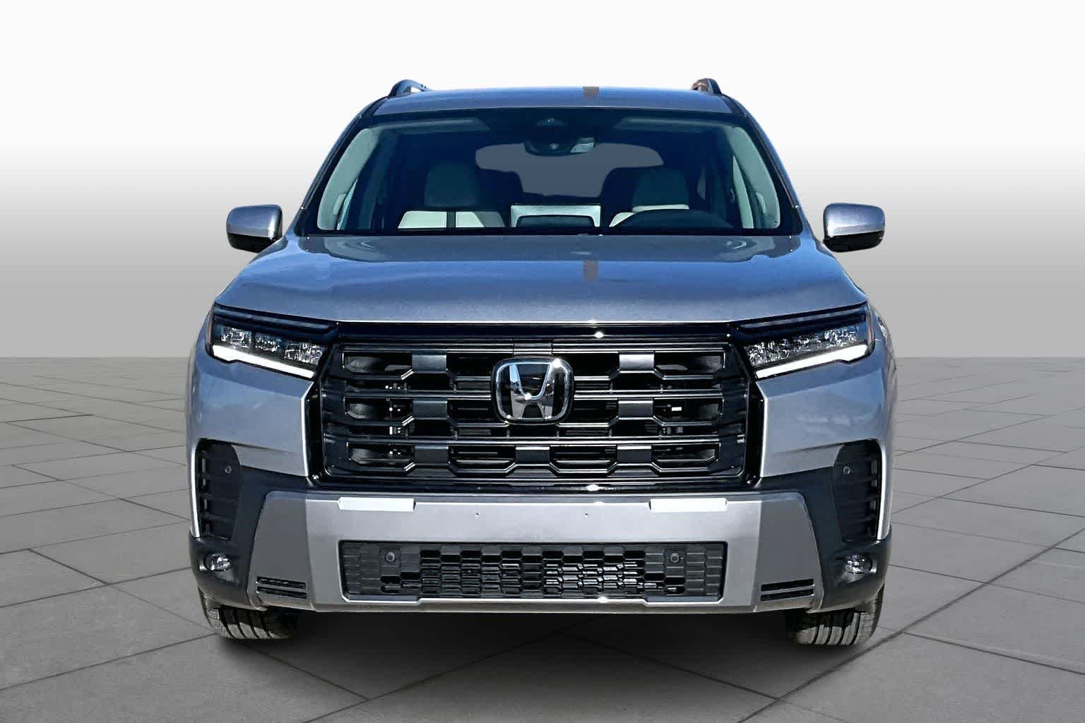 New 2026 Solar Silver Metallic Honda EX-L image 3