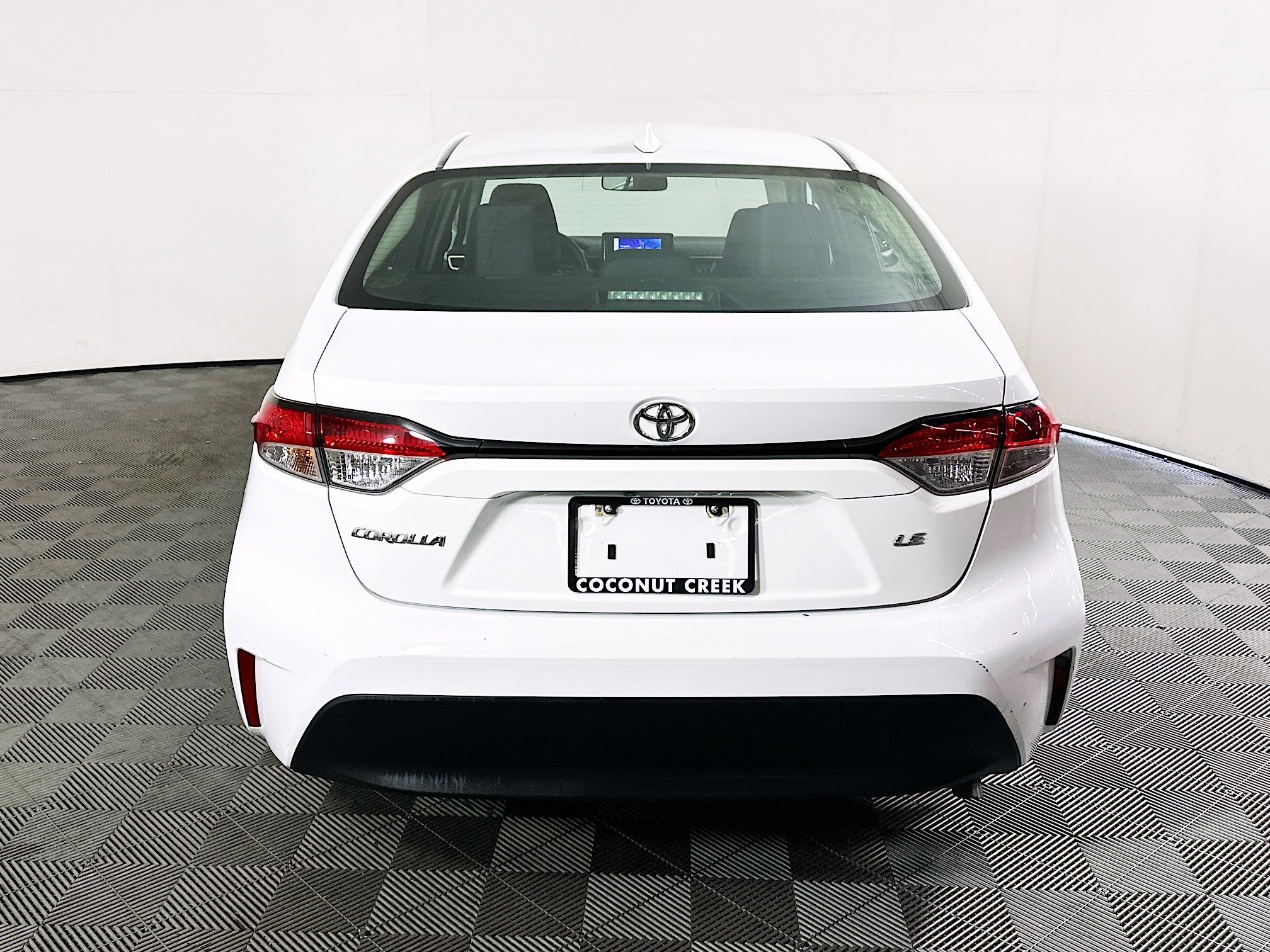 2024 Toyota Corolla thumbnail 6