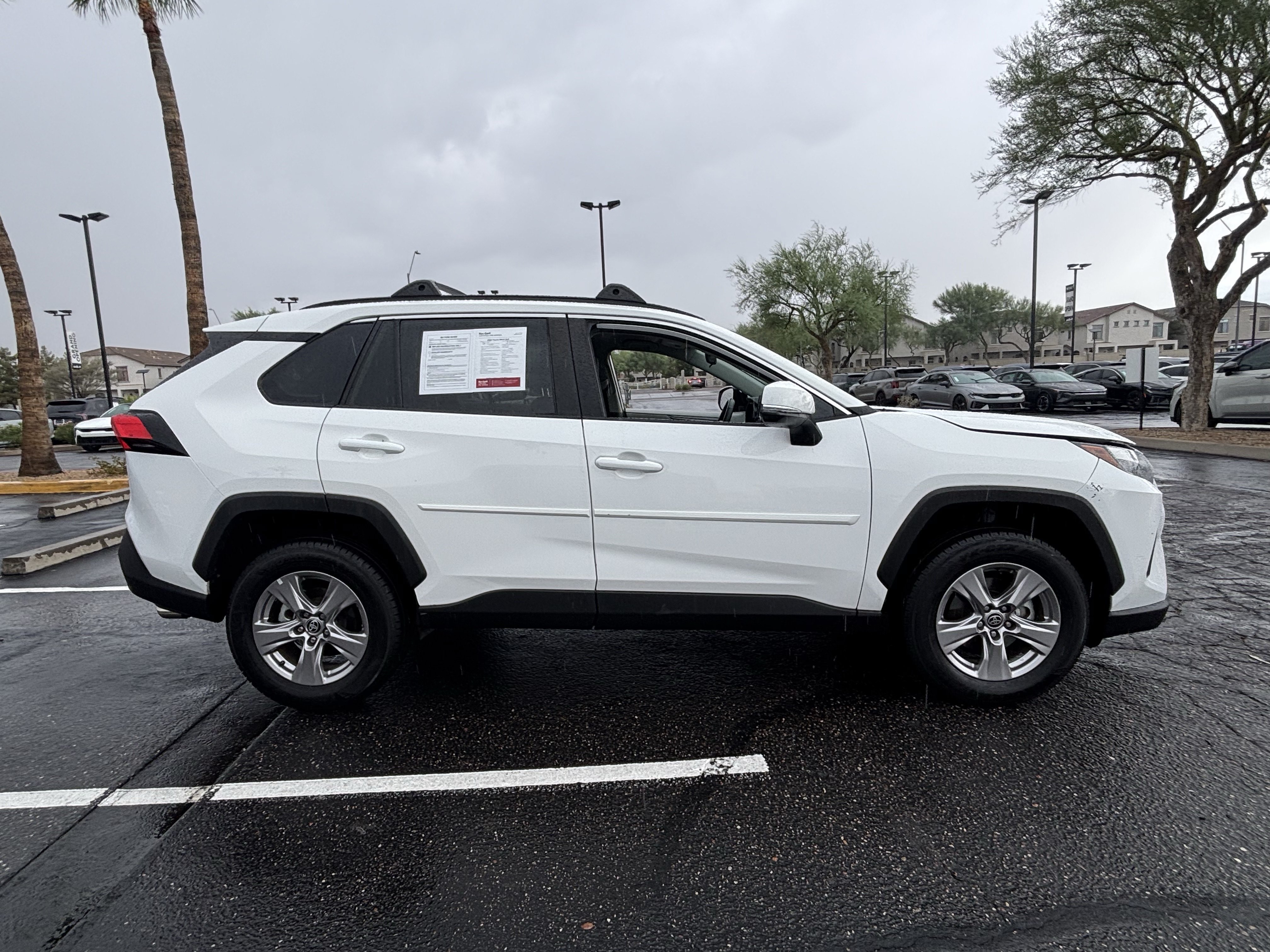 Used 2022 White Toyota XLE image 2