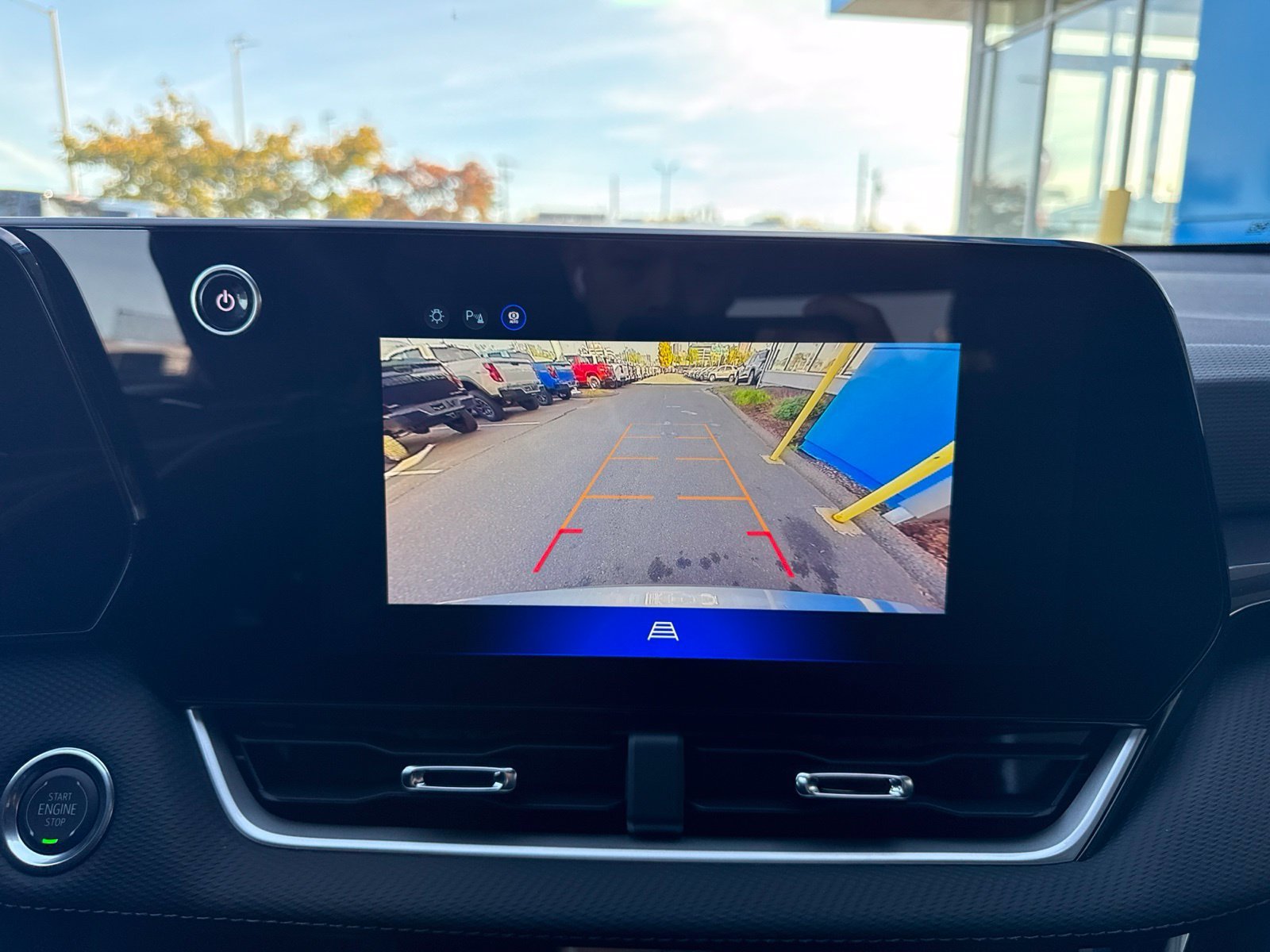2027 Chevrolet Equinox LT - Photo 21