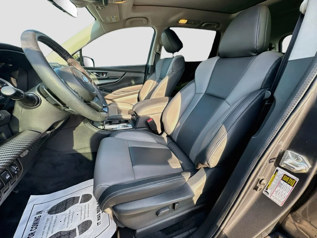 Used 2022 Gray Subaru Onyx Edition image 25