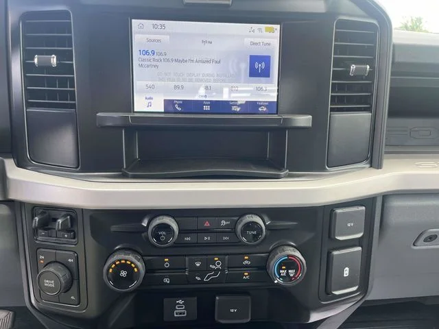 New 2026 Oxford White Ford XL image 17
