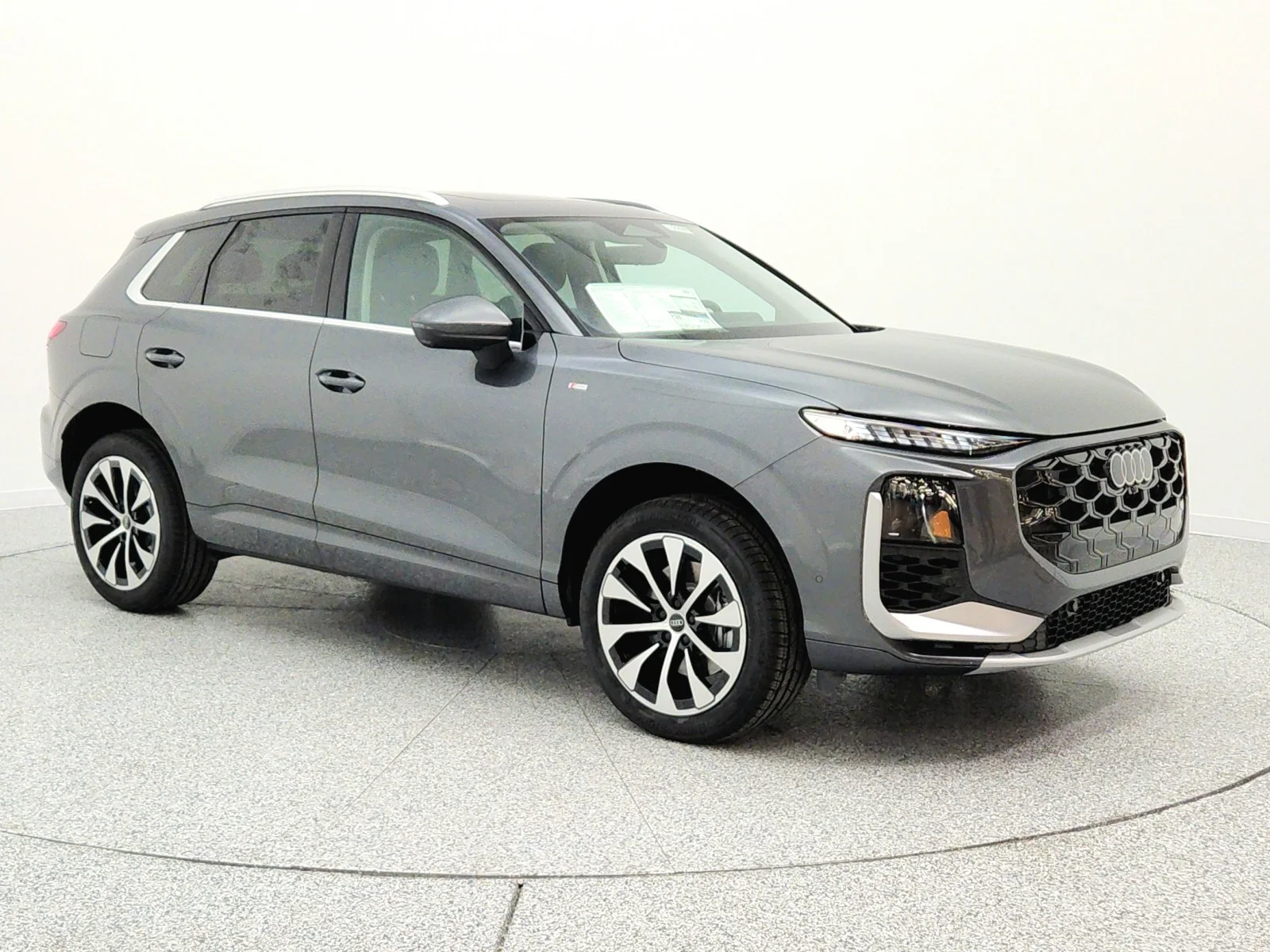 New 2026 Daytona Gray Pearl Effect Audi S line quattro image 3