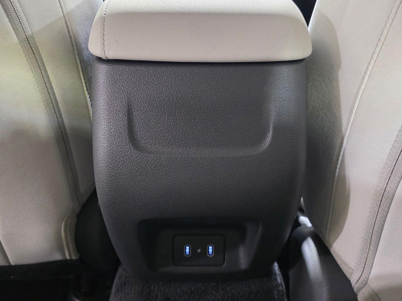 New 2026 Abyss Black Hyundai SEL Sport image 16