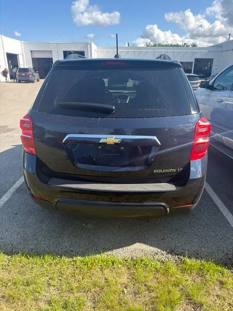 Used 2016 Blue Chevrolet LT image 4