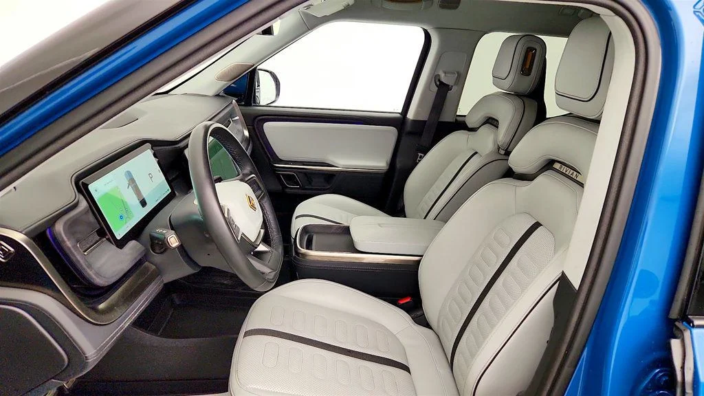 Used 2024 Rivian Blue Rivian Adventure Dual-Motor Large Pack w/ Ocean Coast Vegan Leather image 12