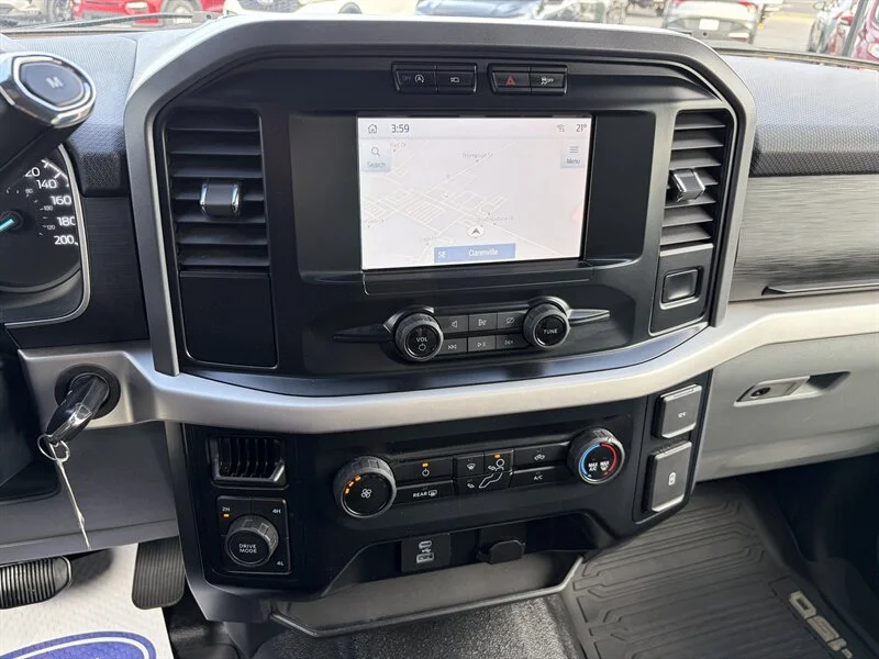 Used 2023 Blue Ford XLT image 8