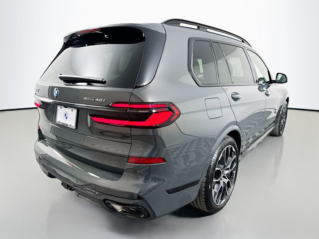 New 2027 Dravit Grey Metallic BMW xDrive40i image 5