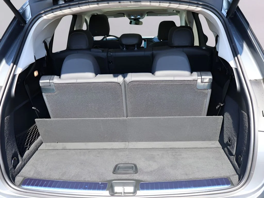 New 2026 Selenite Grey Metallic Mercedes-Benz GLE 350 image 15