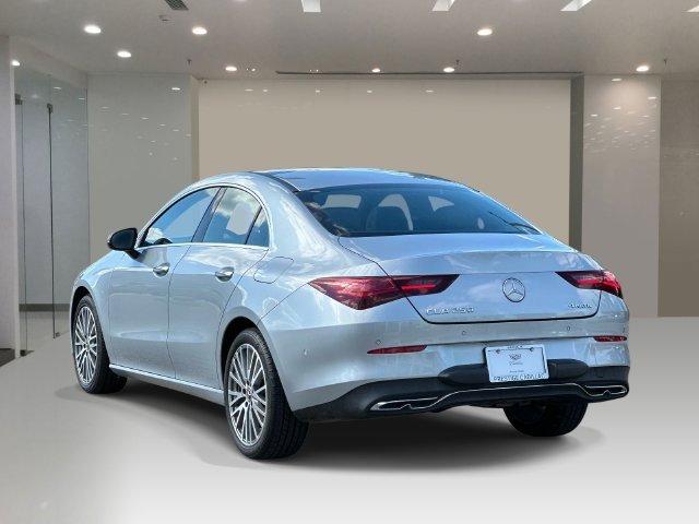 Used 2025 Gray Mercedes-Benz CLA 250 image 4