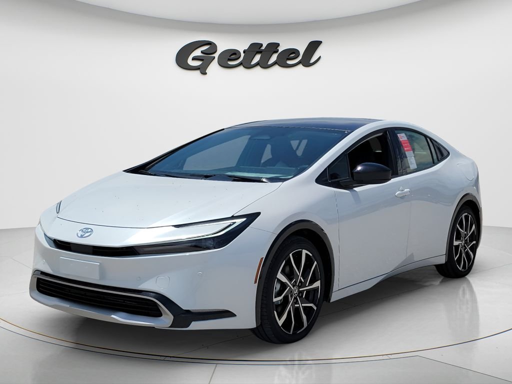 2026 Toyota Prius Plug-in Hybrid  XSE