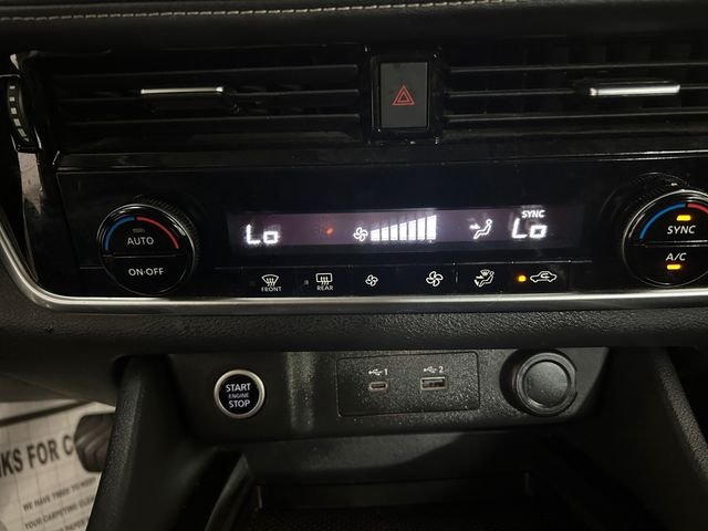 Used 2022 Silver Nissan SV image 30