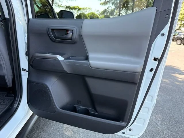 Used 2023 White Toyota SR5 V6 image 16