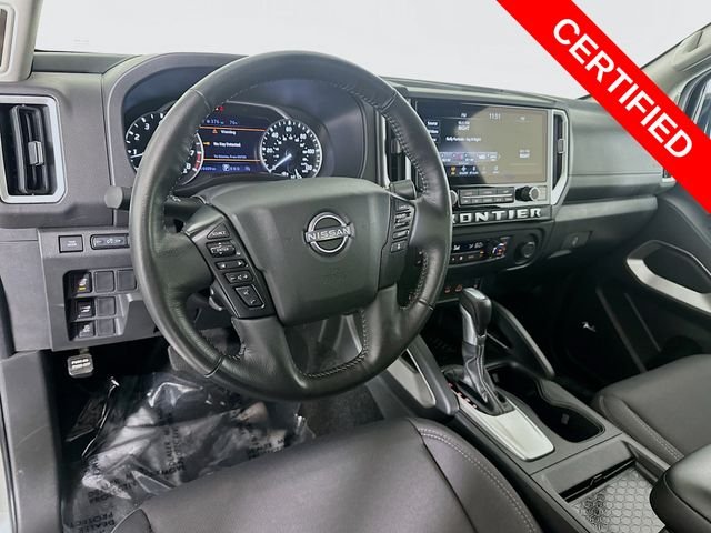 2025 Nissan Frontier SV - Photo 11