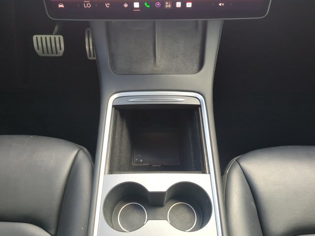 Used 2023  Tesla Performance image 22
