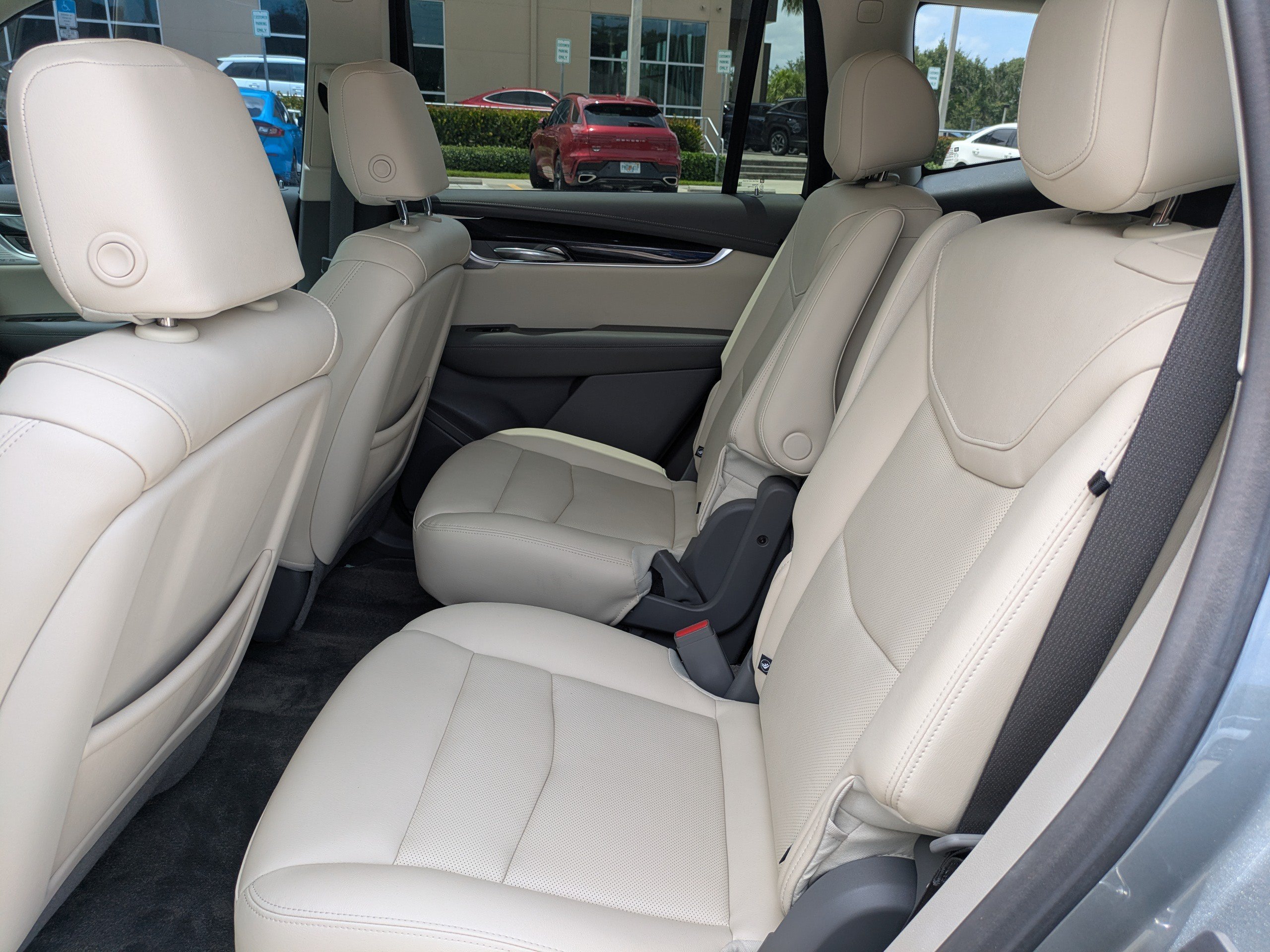 2023 Cadillac XT6 Premium Luxury - Photo 14