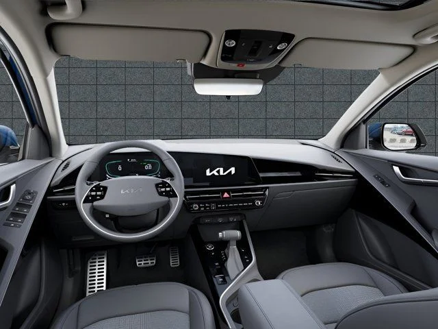 2025 Kia Niro EX Touring - Photo 14