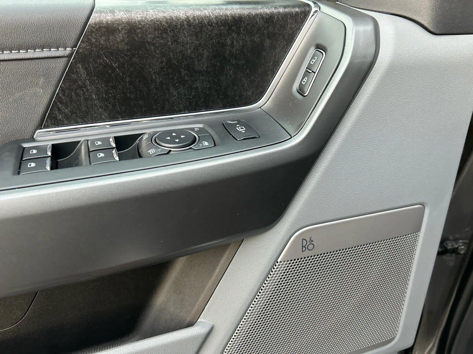 New 2026 Carbonized Gray Metallic Ford F-350® XLT image 33