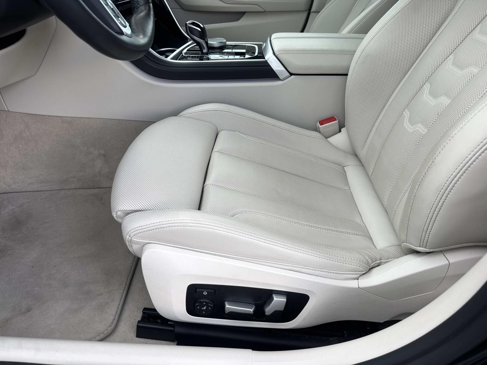 Used 2025 Black BMW 840i Gran Coupe image 16