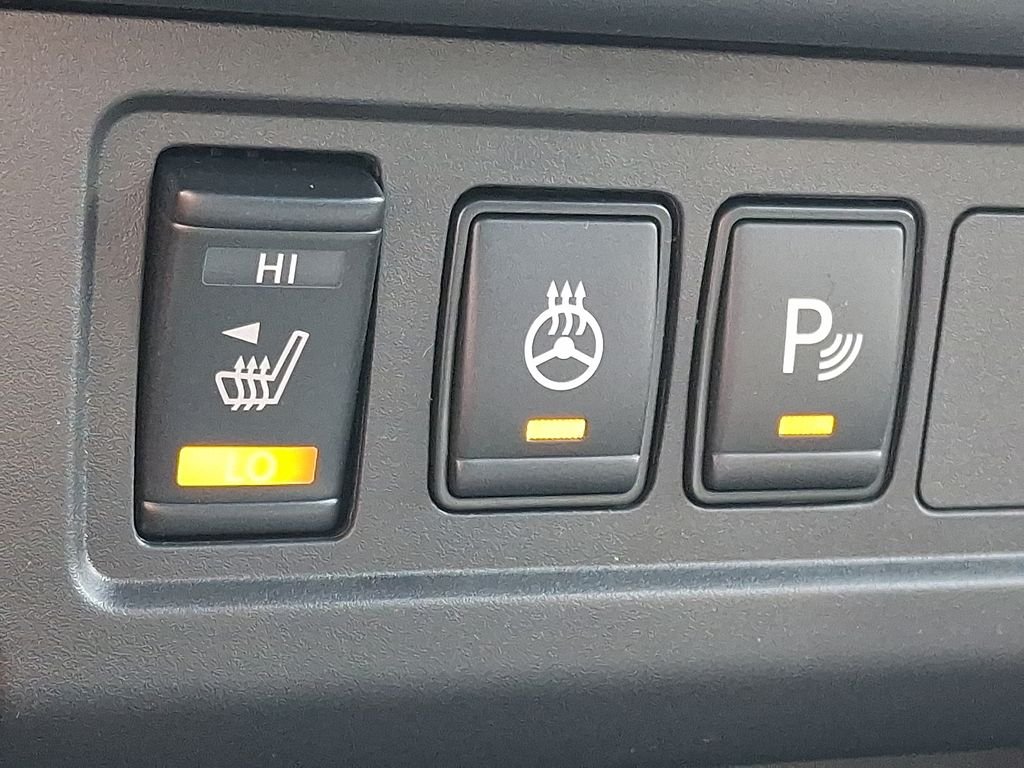 2026 Nissan Frontier — photo 16