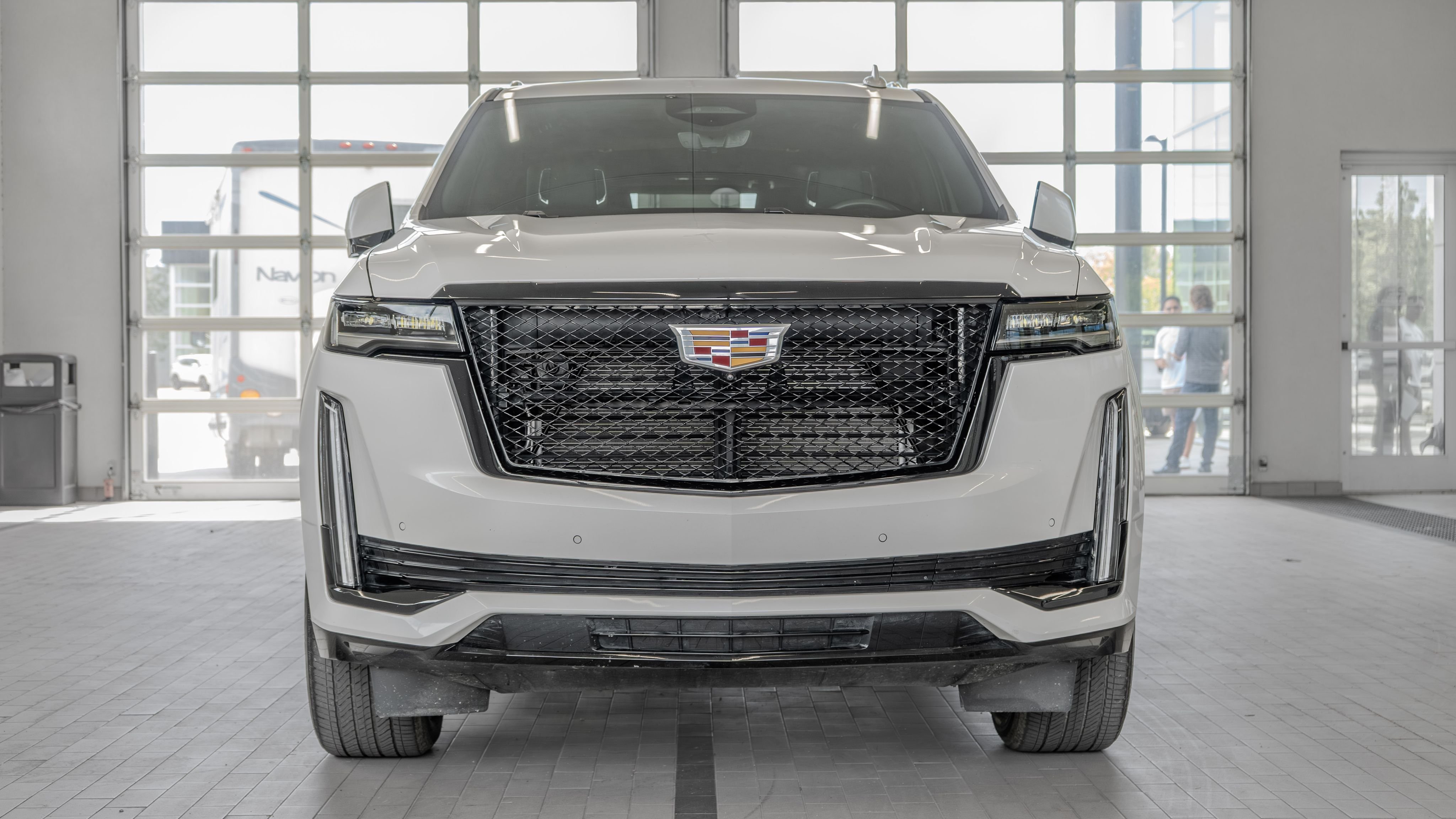 Used 2023 Crystal White Tricoat Cadillac Premium Luxury image 11