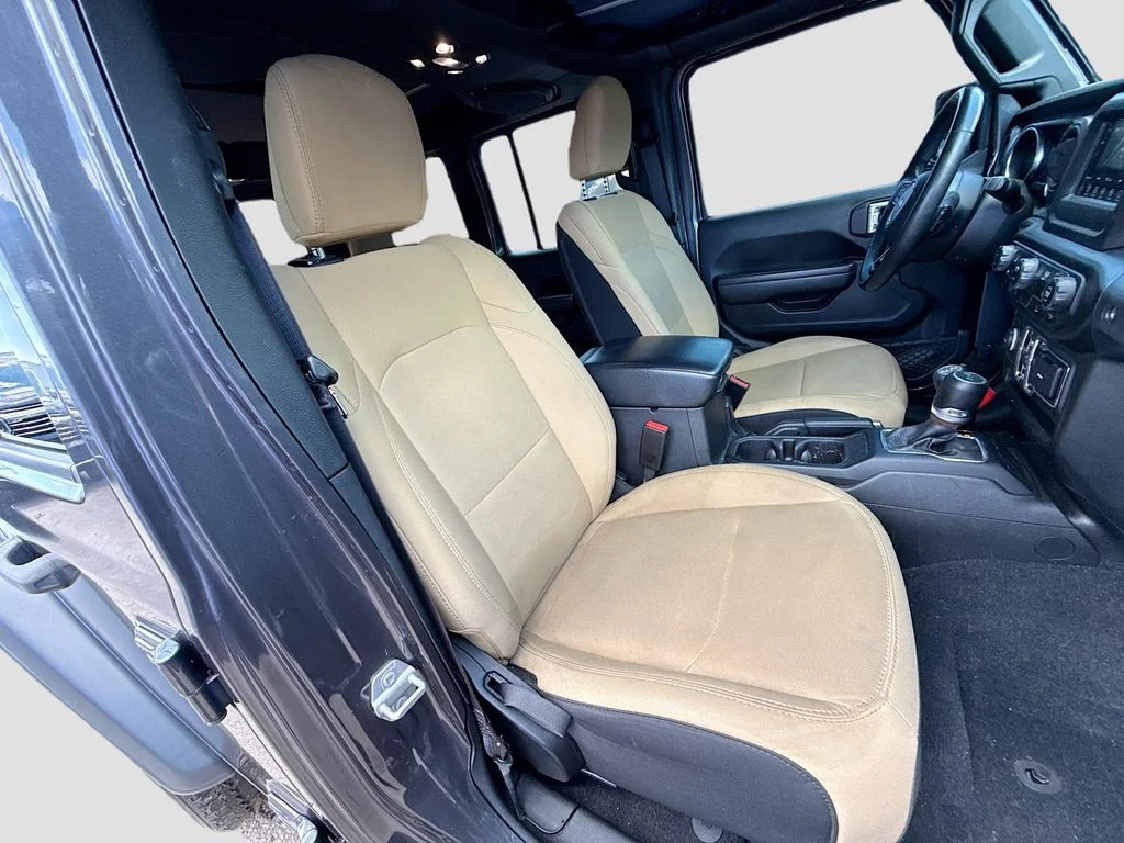 Used 2022 Gray Jeep Unlimited Sport S image 32