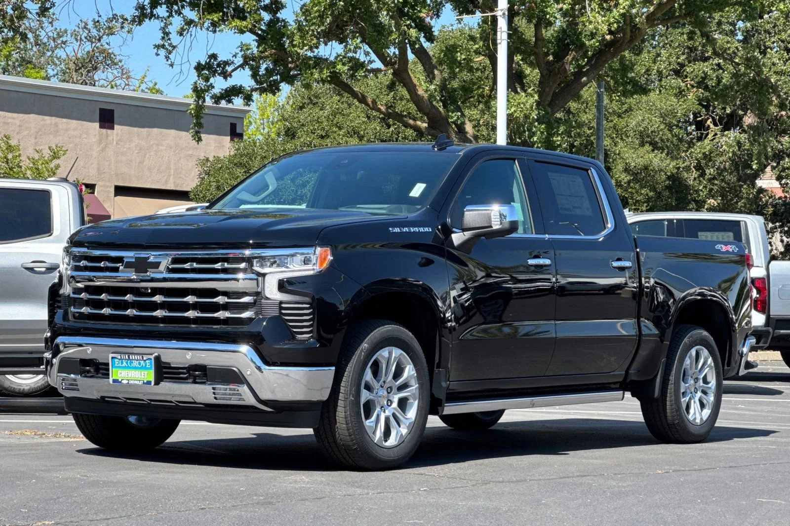 2026 Chevrolet Silverado 1500 LTZ - Photo 7