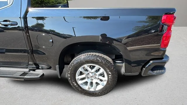 Used 2025 Black Chevrolet RST image 36