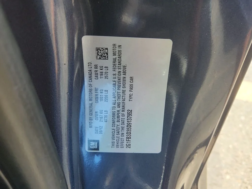 Used 2013 Blue Chevrolet 1LT image 17
