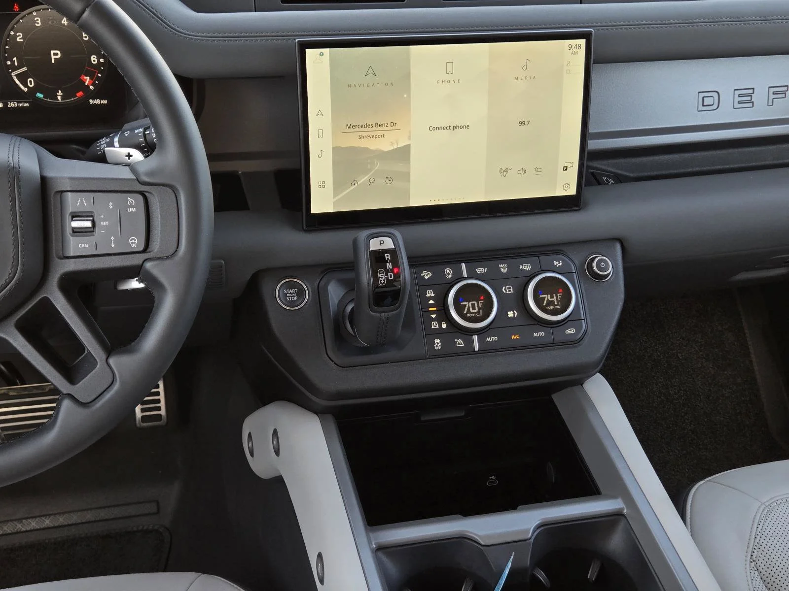 Used 2025 Gray Land Rover V8 image 38