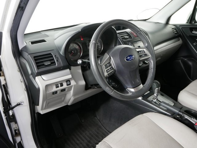 Used 2015 Satin White Pearl Subaru Limited image 10