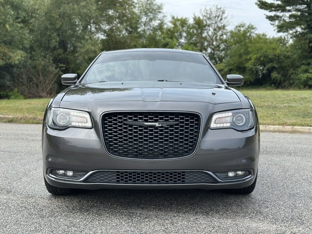 Used 2018 Chrysler 300 S with VIN 2C3CCAGG5JH226498 for sale in Schererville, IN