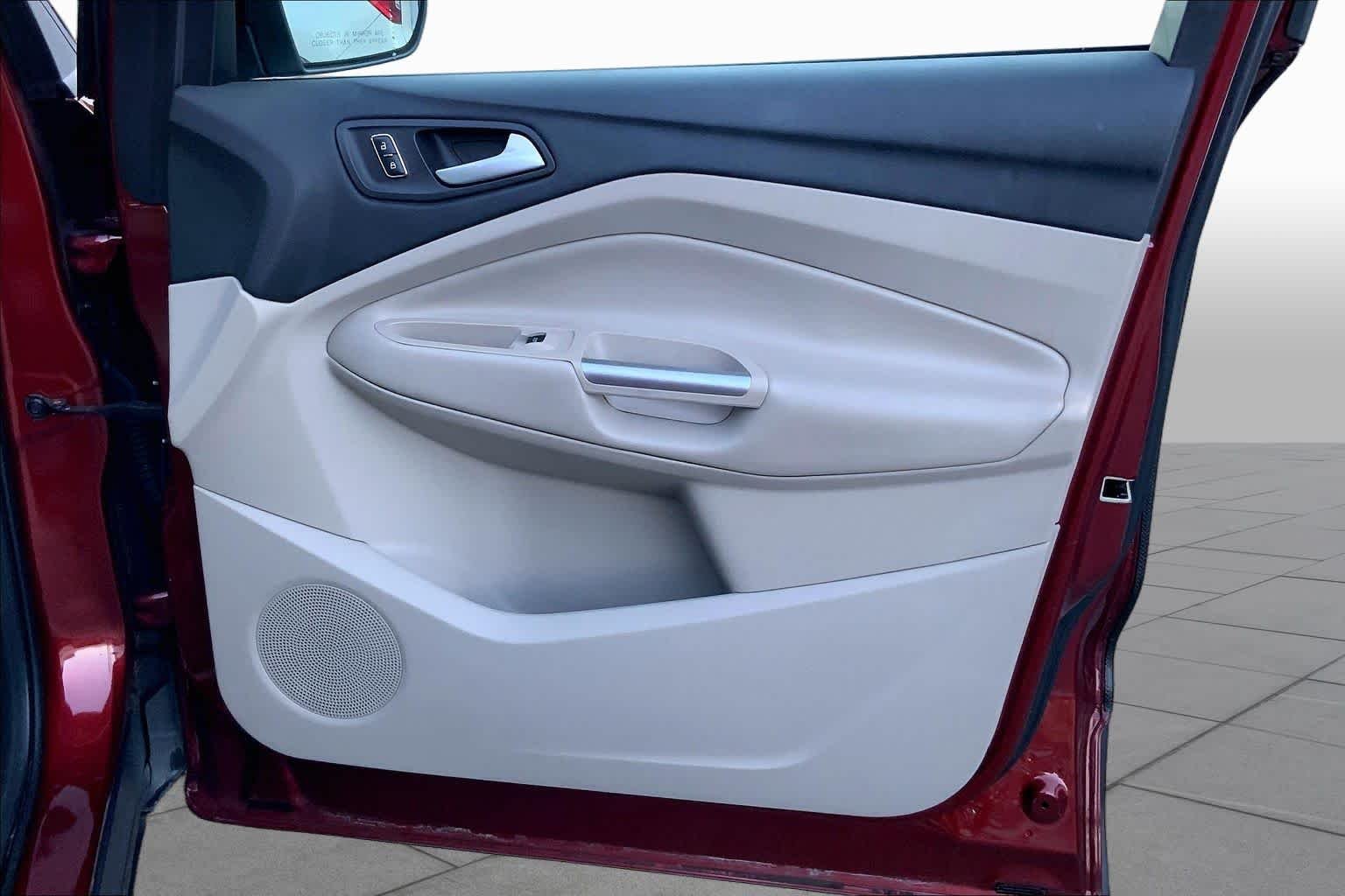 Used 2014 Sunset Ford SE image 20