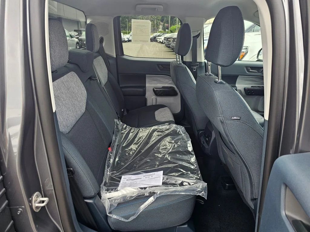 New 2025 Carbonized Gray Metallic Ford XLT image 12