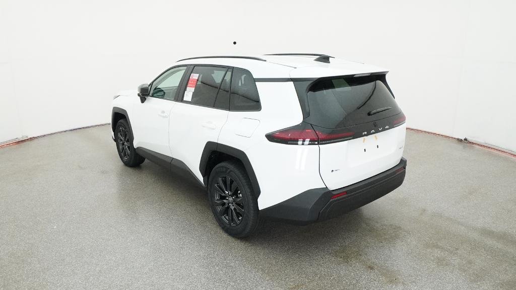 New 2026 Ice Cap Toyota XLE Premium image 20