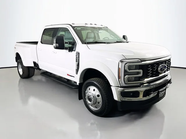 2026 Ford F-450SD XLT
