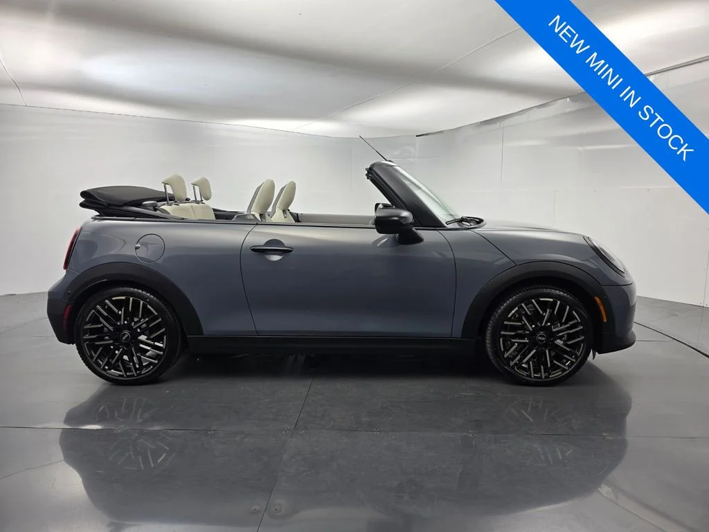 New 2026 Brown MINI Signature Plus image 3