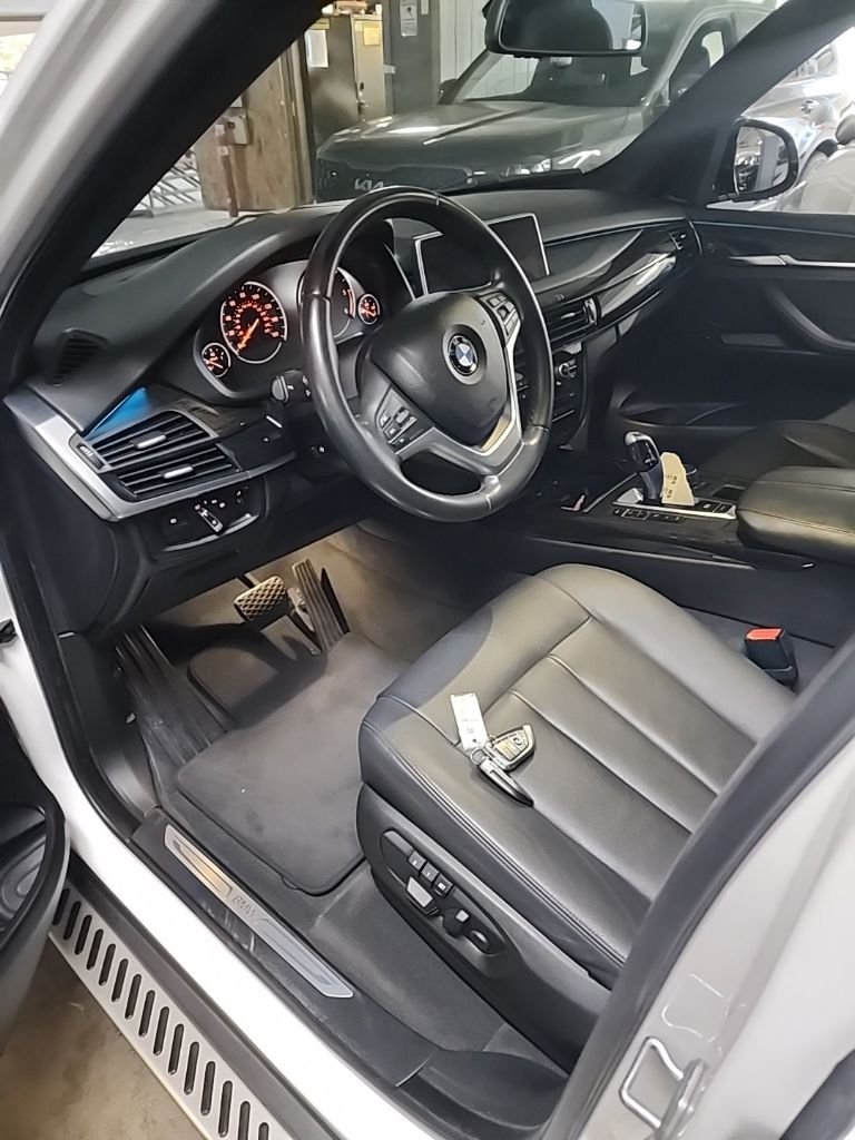 2017 BMW X5 xDrive35d - Photo 6