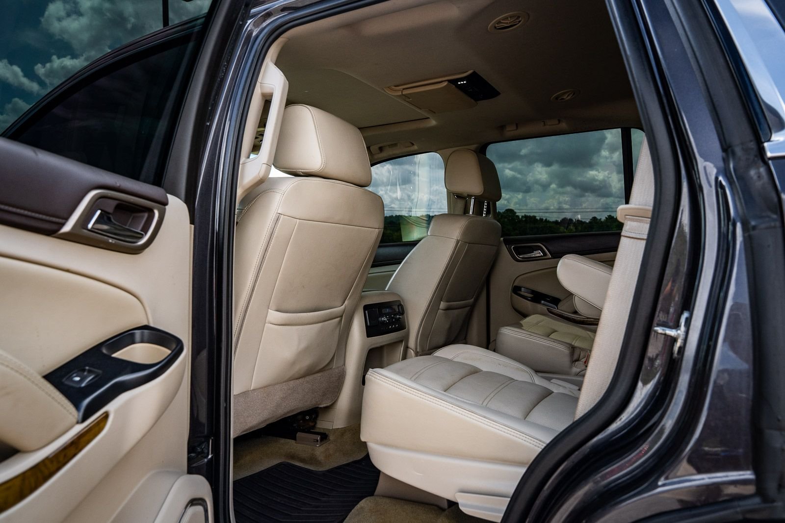 Certified Used 2017 Silver GMC Denali image 17