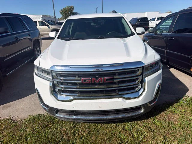 Used 2021 White GMC SLE image 2