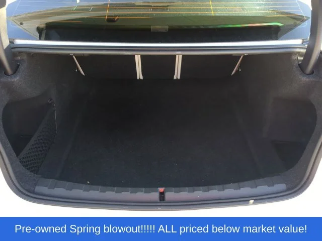 Used 2024 White BMW 330i image 40