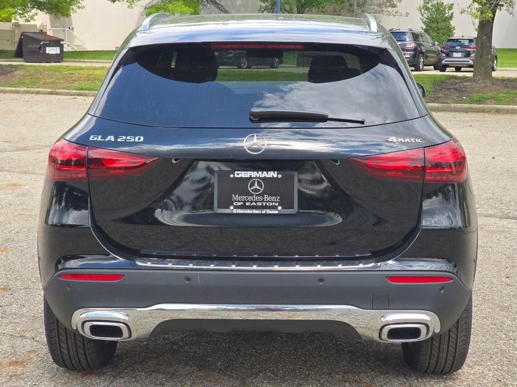 New 2026 Night Black Mercedes-Benz GLA 250 image 53