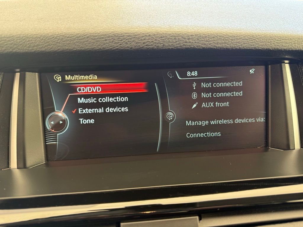 Used 2016 White Metallic BMW xDrive28i image 38