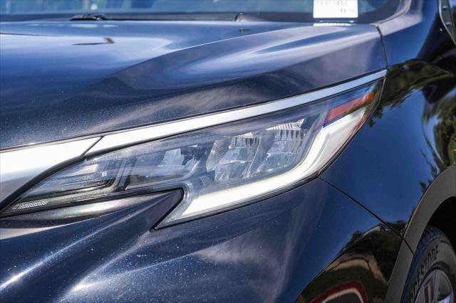 Certified Used 2021 MIDNIGHT BLACK METALLIC Toyota  image 5