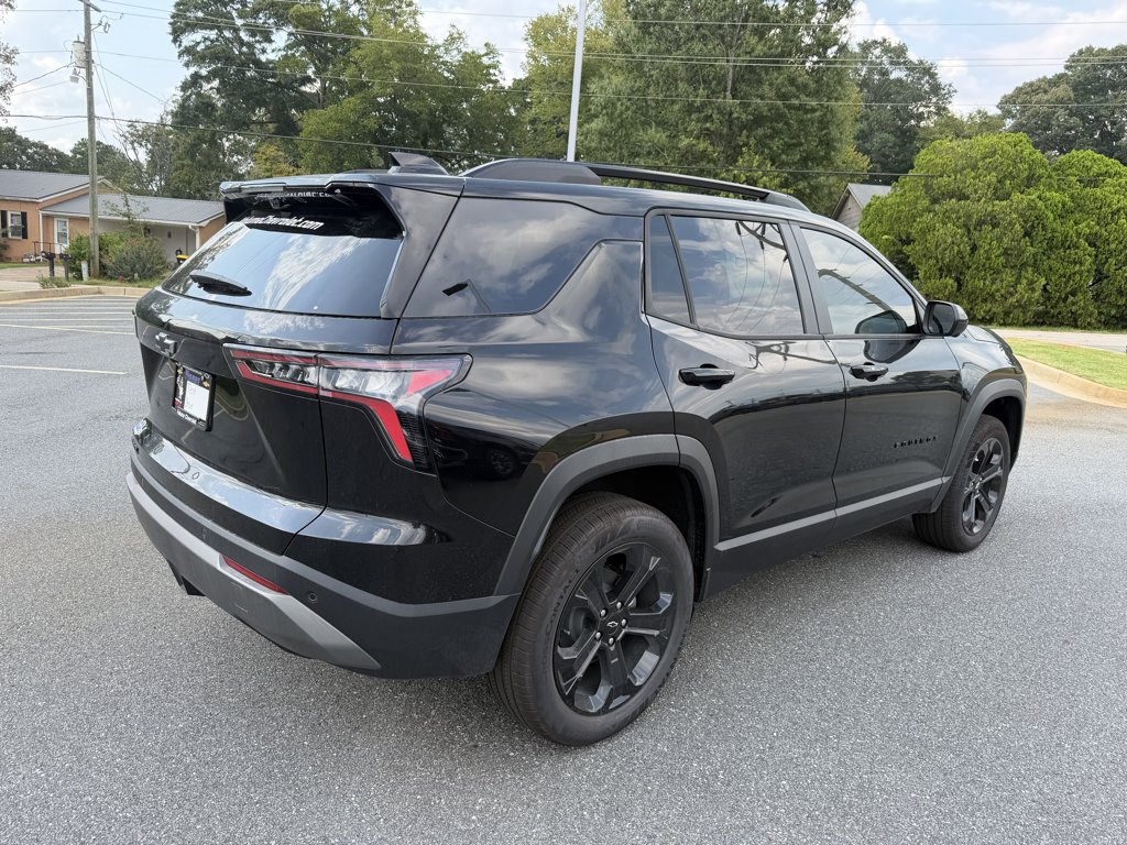 New 2027 Mosaic Black Metallic Chevrolet LT image 5