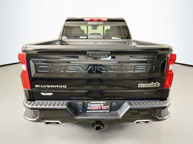 New 2026 Black Chevrolet High Country image 7